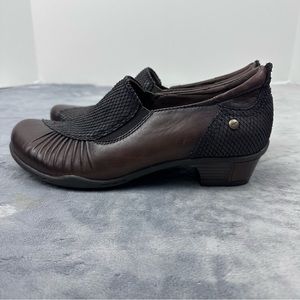 Earth Dorado Bark Brown Leather Loafers Size 8B
